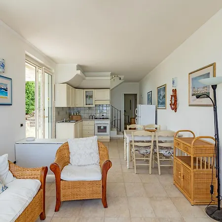 Claudia - Yourplace Abruzzo Термоли